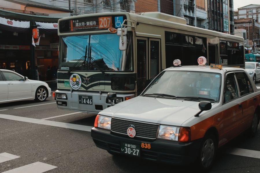 天津海關平行進口車占全國總量76.99% 繼續(xù)領跑全國